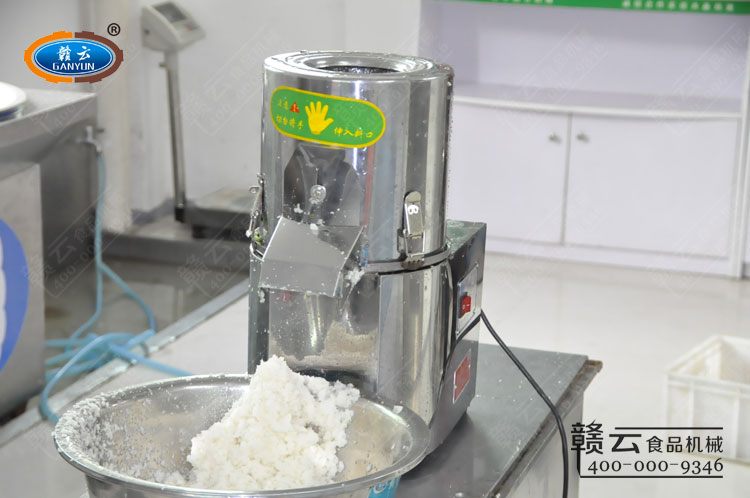 贛云牌JXGY-220型剎菜機打白蘿卜的效果